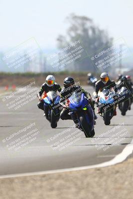 media/Sep-20-2025-TrackDaz (Sat) [[27f0cde673]]/B Group/220pm (Turn 9)/